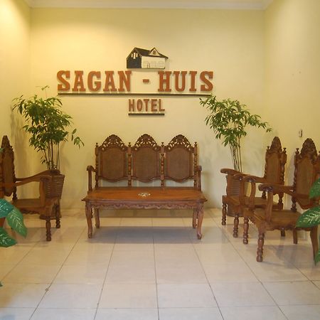 Sagan Huis Hotel Джокьякарта Экстерьер фото